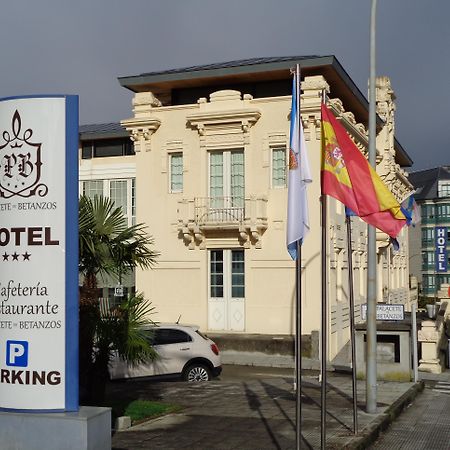 Hotel Villa De Betanzos Exterior photo