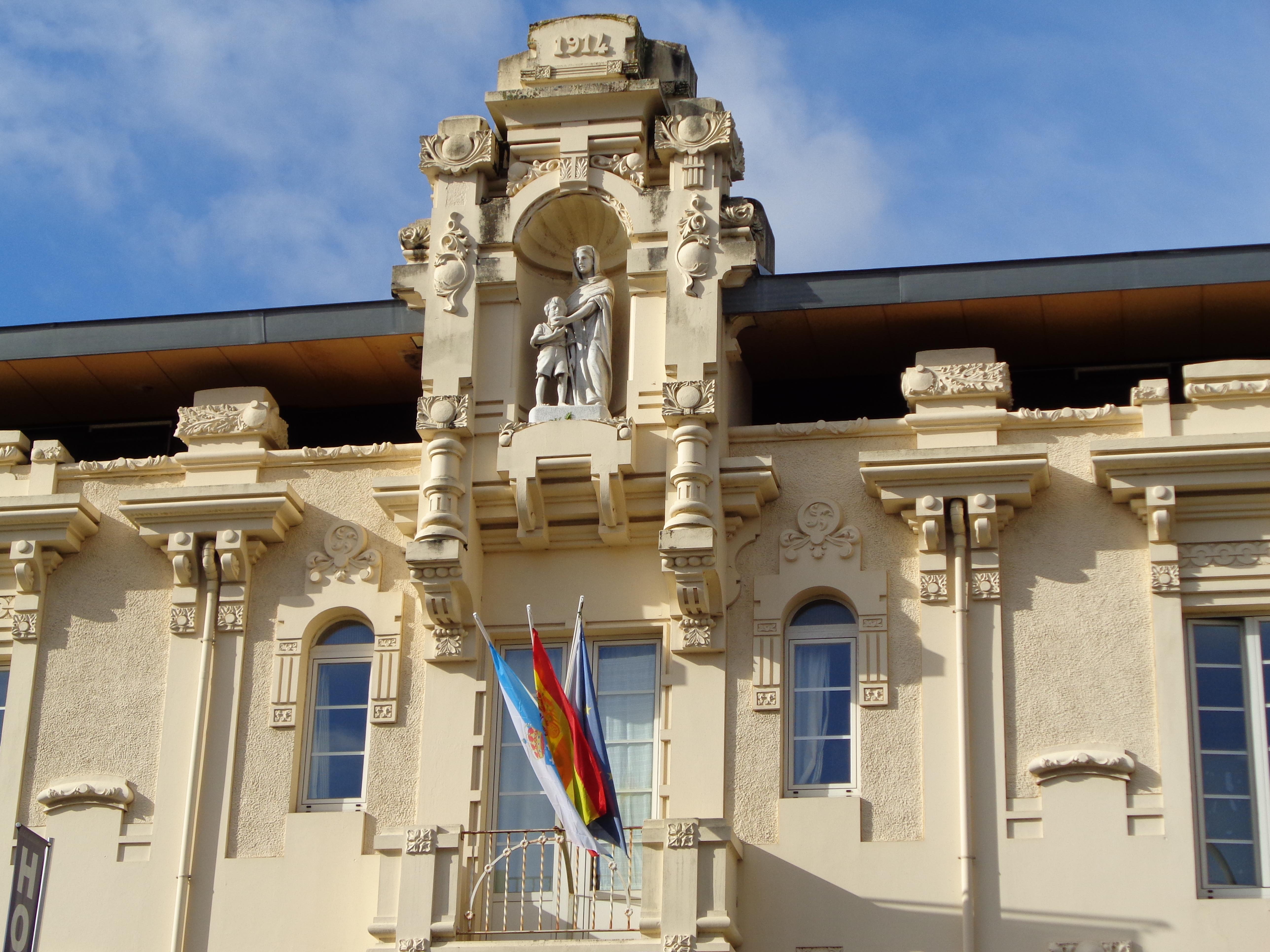 Hotel Villa De Betanzos Exterior photo