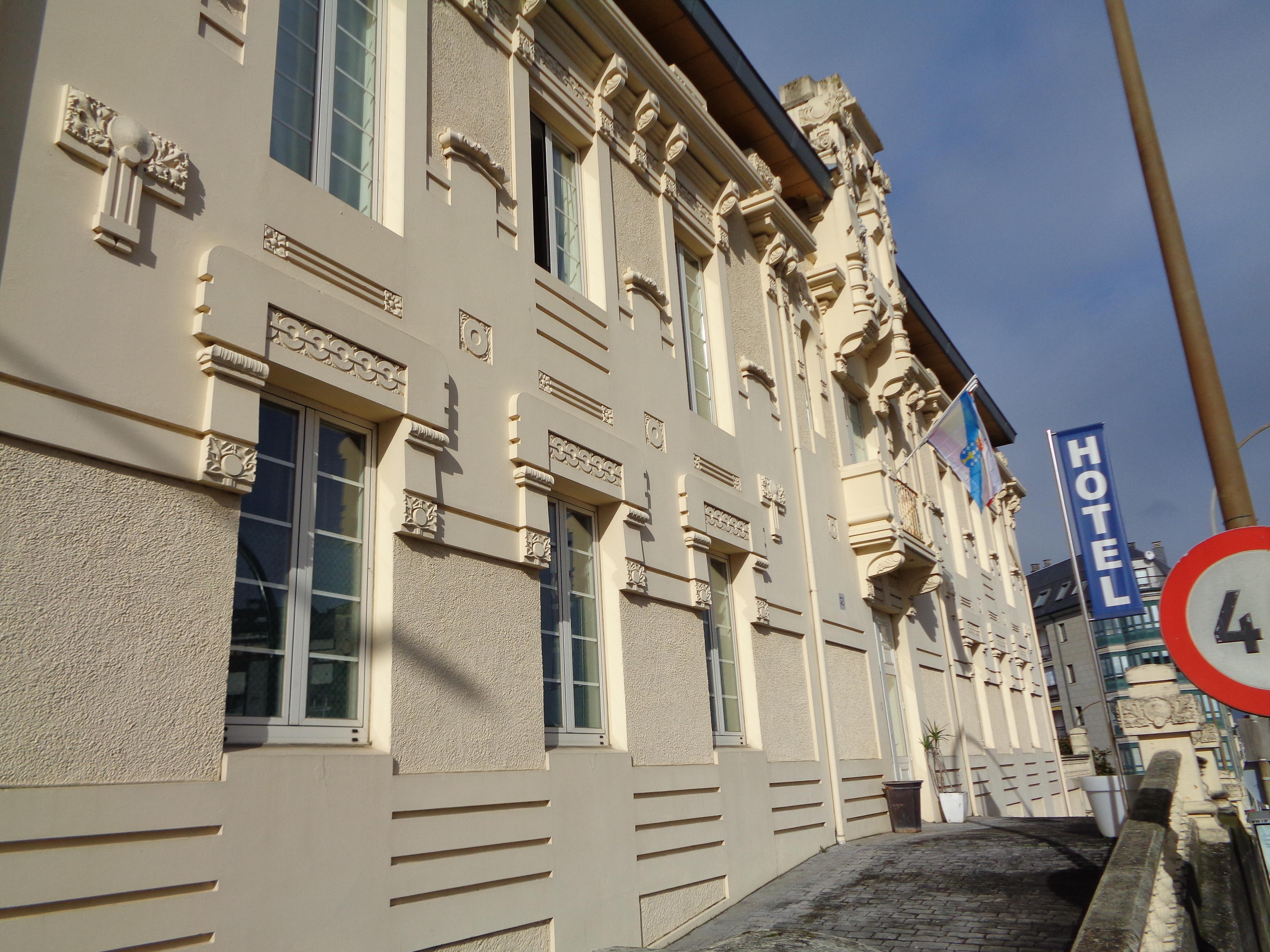 Hotel Villa De Betanzos Exterior photo
